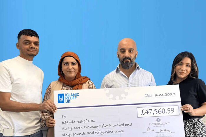 The Royal Mint presents cheque for £47,000 to charity Islamic Relief from sale of Kaaba gold bars
