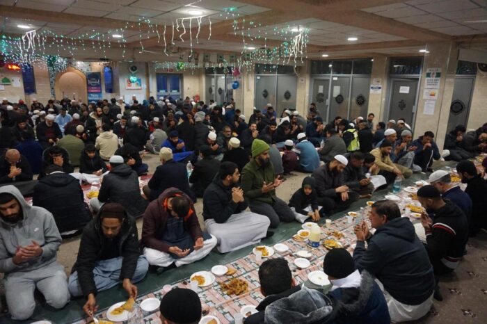 Hundreds turn out for 'Grand Iftar' at Blackburn mosque