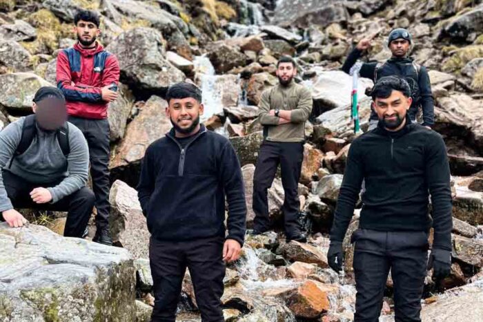 Oldham friends complete gruelling charity trek whilst fasting