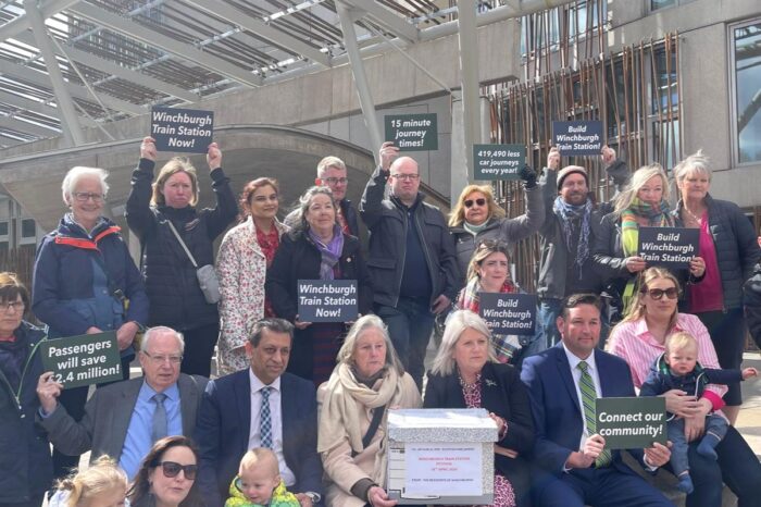 Labour MSP joins residents to demand a new Winchburgh Train Station
