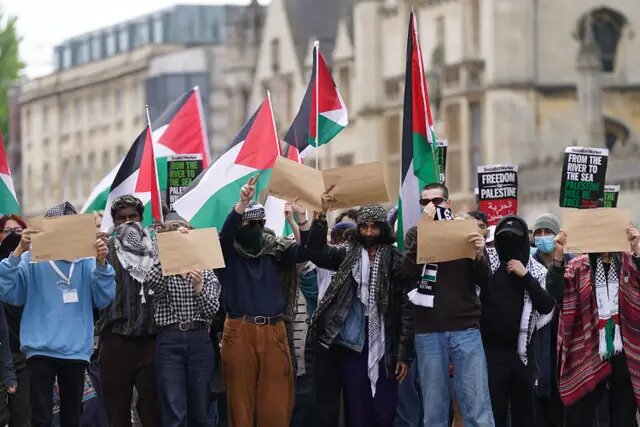 Edinburgh students go on hunger strike over the massacres in Gaza